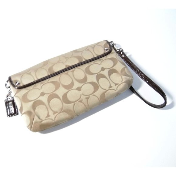 COACH wristlet Jacquard Logo Wallet Purse - Picture 5 of 9